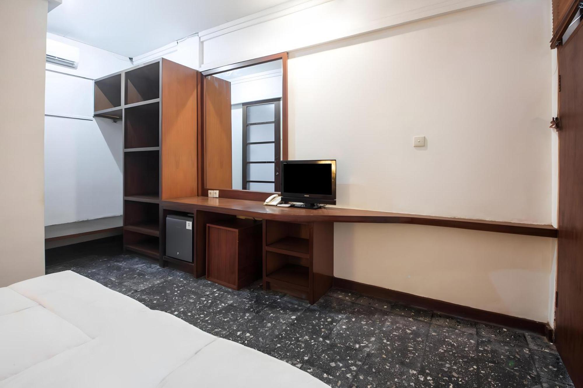 Capital O 93809 Wida Hotel Legian  Exterior photo