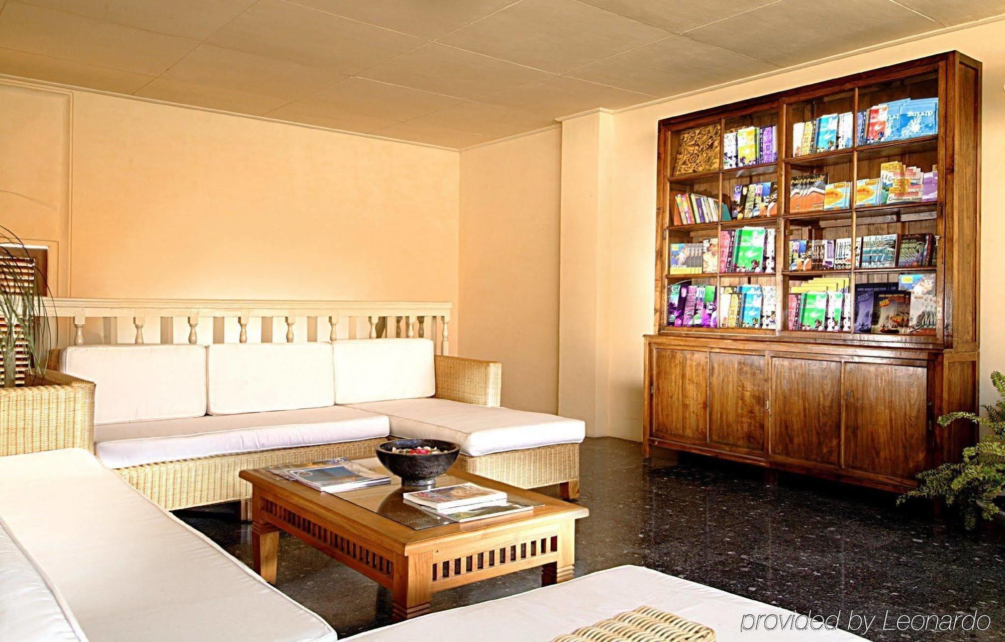 Capital O 93809 Wida Hotel Legian  Interior photo